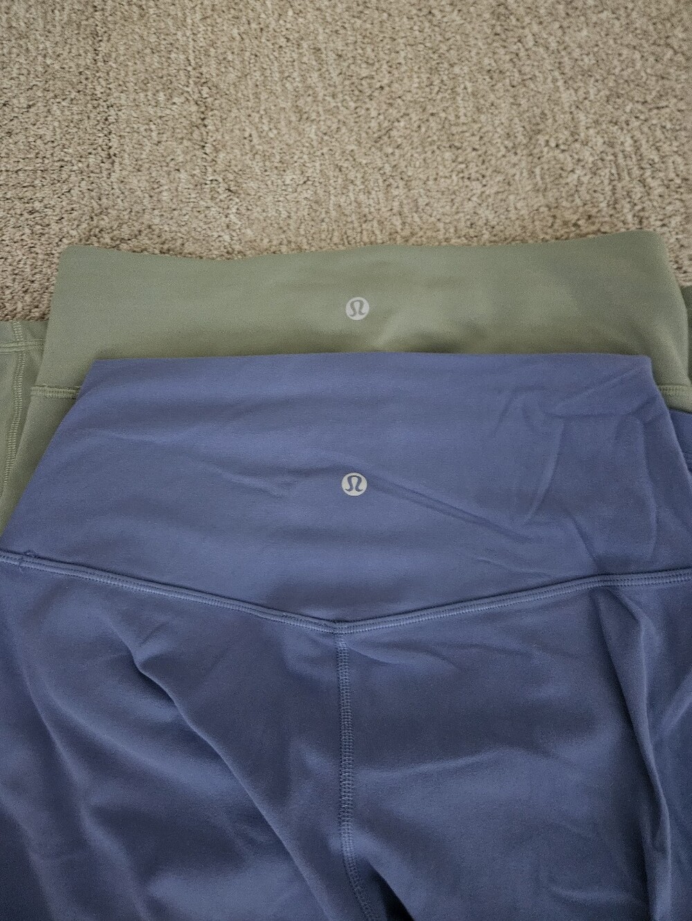 2 Pair Size 8 EUC Lululemon Leggings